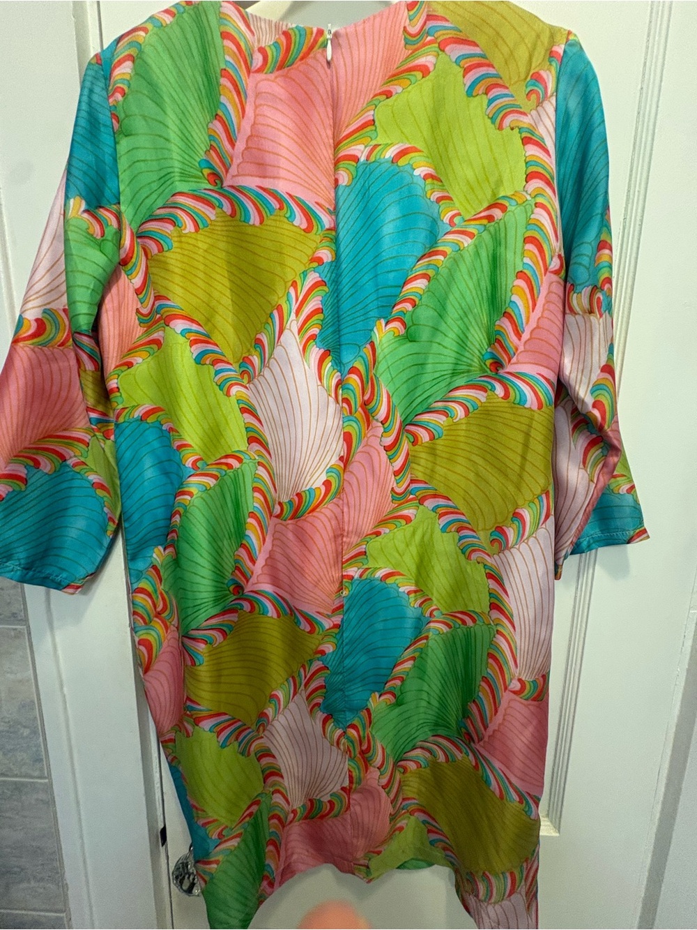 Beautiful Vilagallo Silk Dress - Picture 2 of 9
